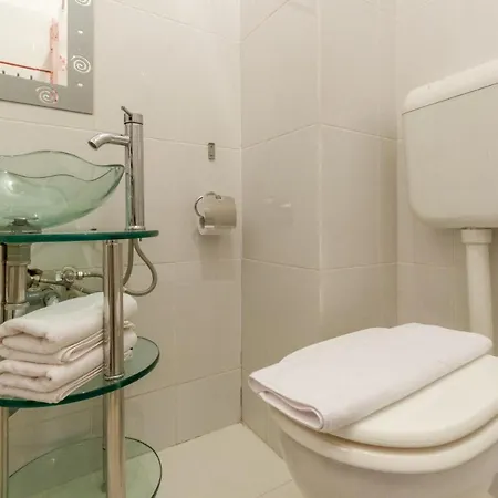 Spacious Near City Center * Cluj-Napoca