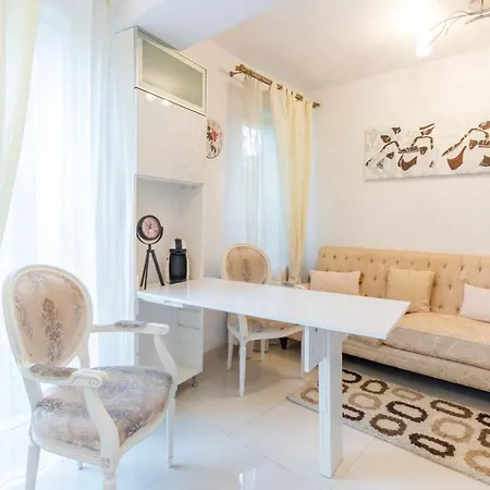 Spacious Near City Center Cluj-Napoca